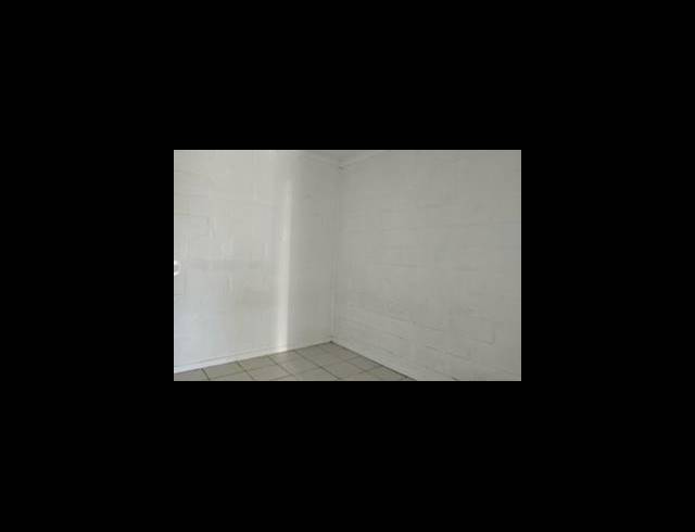 1 bed property to rent in LOTUS RIVER